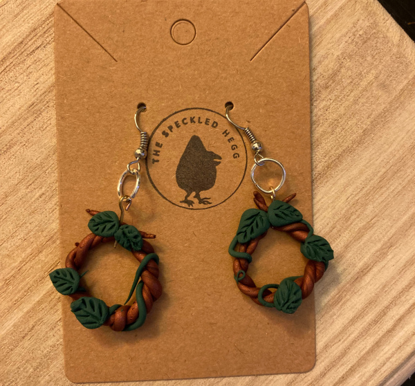 Holiday Hoops - Wreath